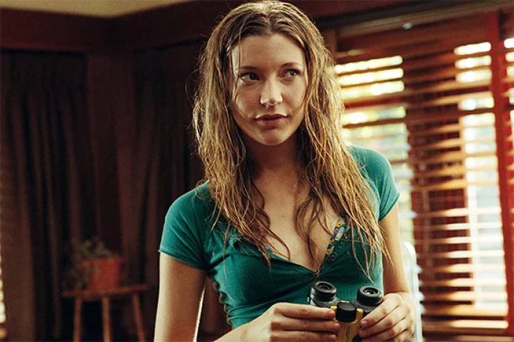 Do You Still Remember These Hot Celebs?