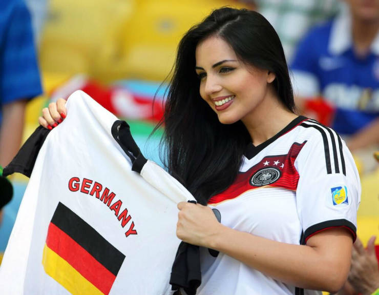 These Football Fans Are Spicy!