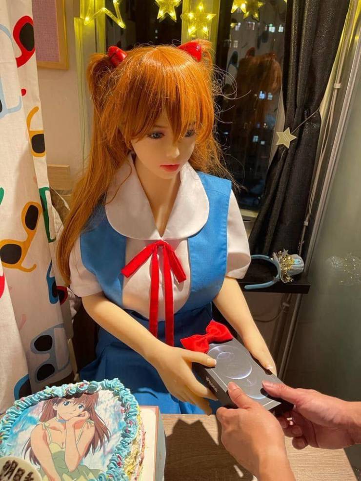 This Chinese Guy Is Engaged To A Sex Doll…