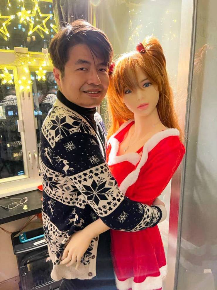 This Chinese Guy Is Engaged To A Sex Doll…