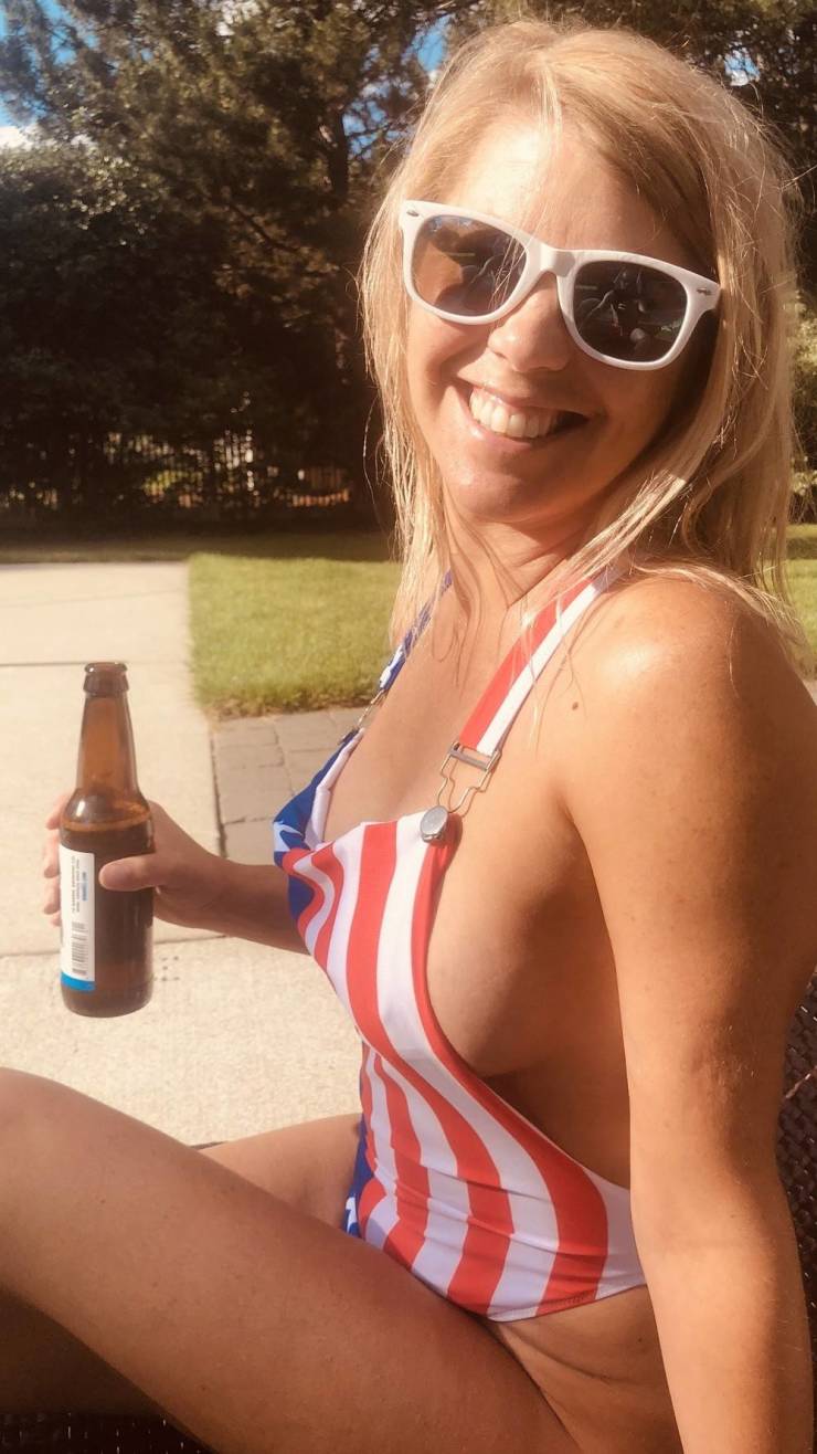 Hot American Girls