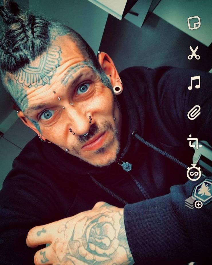 Freaks Who Keep Destroying Their Own Bodies