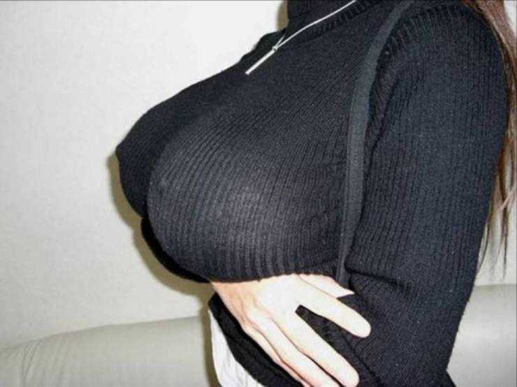 Sweater Season Looks Pretty Hot!