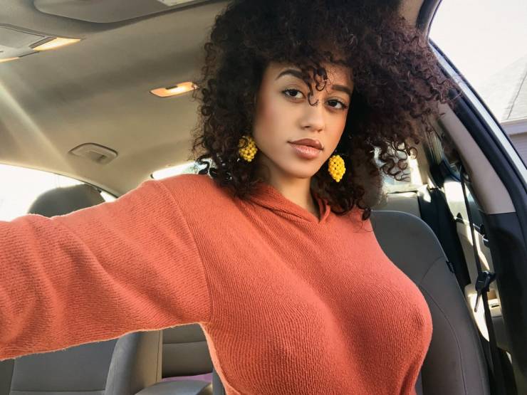 Sweater Season Looks Pretty Hot!