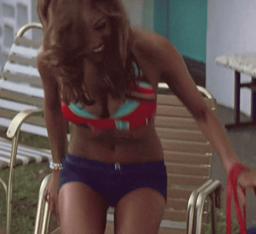 Wanna See Some Spicy Eva Mendes?!