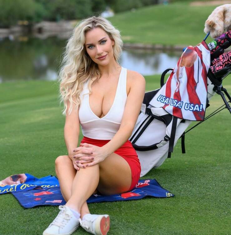 It’s Sexy Golf Time!