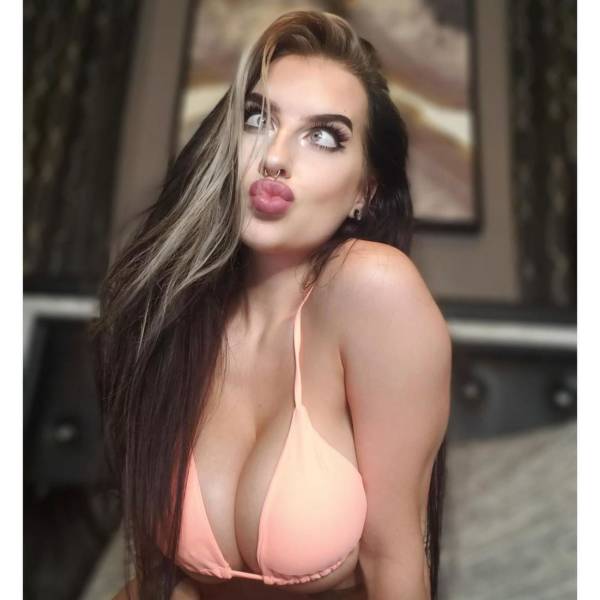 Girls Love Having Fun!