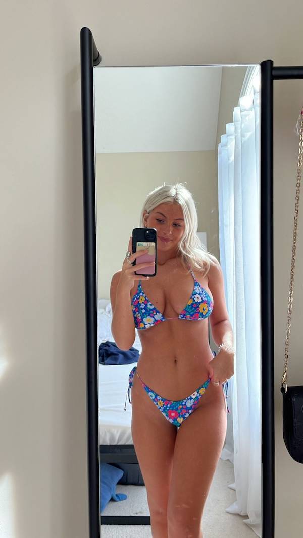 Selfies Should Be Sexy!