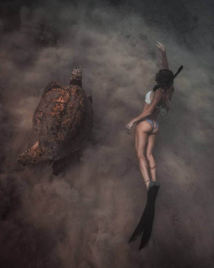 Girls Underwater photographed By John Kowitz