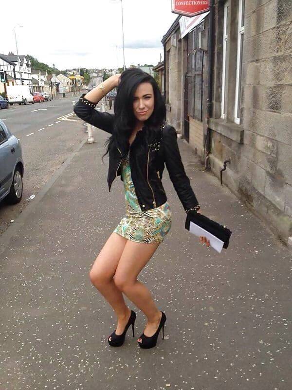 Hot Girls You Meet On The Streets