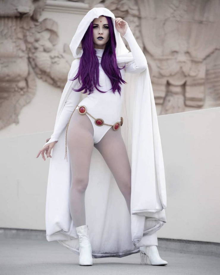 Cosplay? No, Sexy Cosplay!