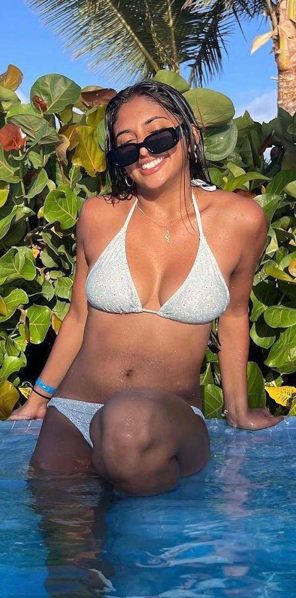 So Wet And So Sexy