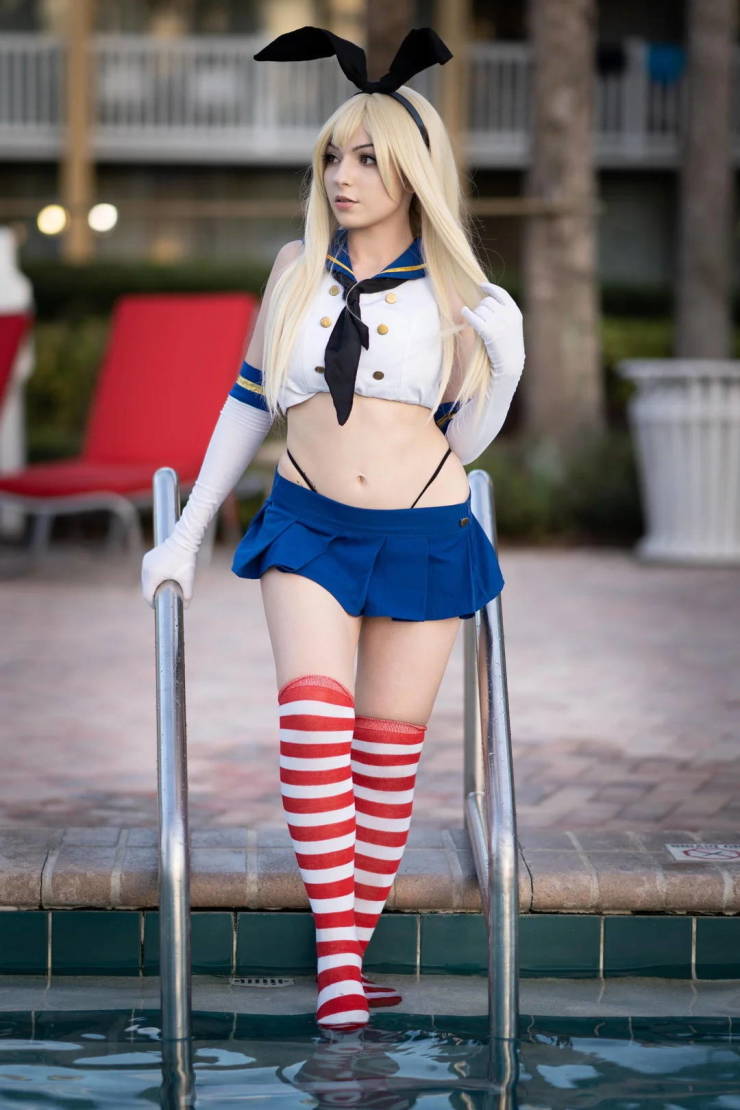 Cosplay? No, Sexy Cosplay!