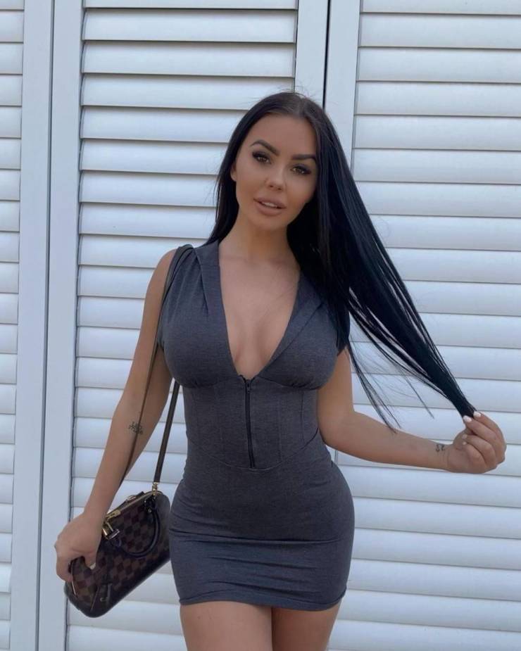 Sexy Chivettes Are Waiting For You!