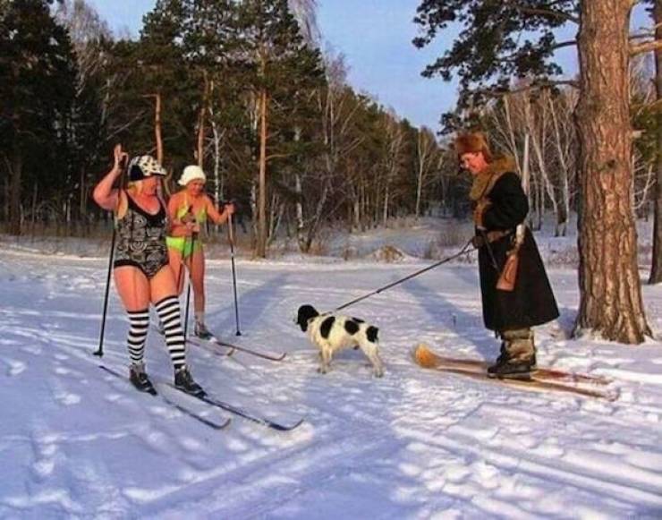 Weird Photos With Zero Context