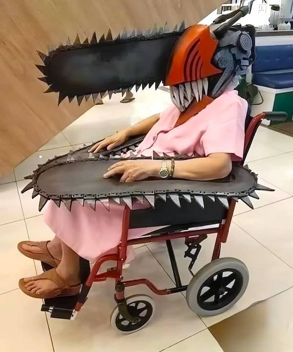 Weird Photos With Zero Context