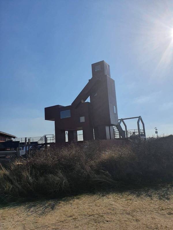 Dirty Dump For Dirty Minds