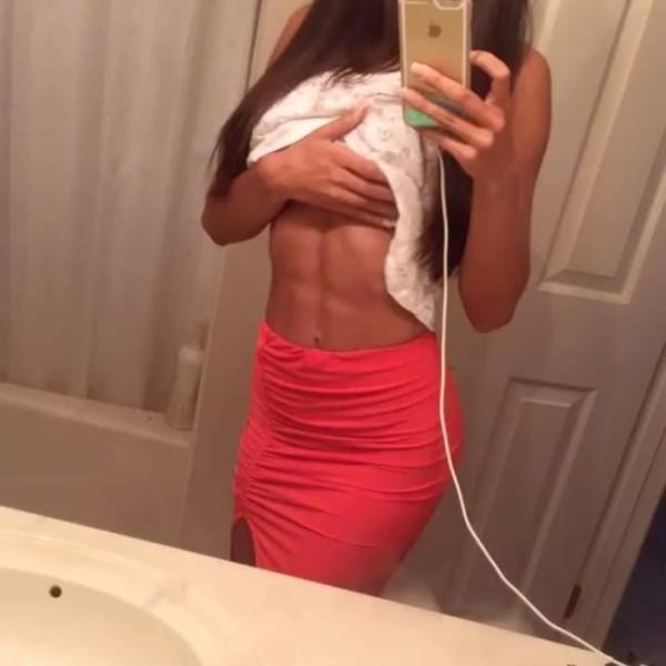 Abs-olutely Sexy Stomachs