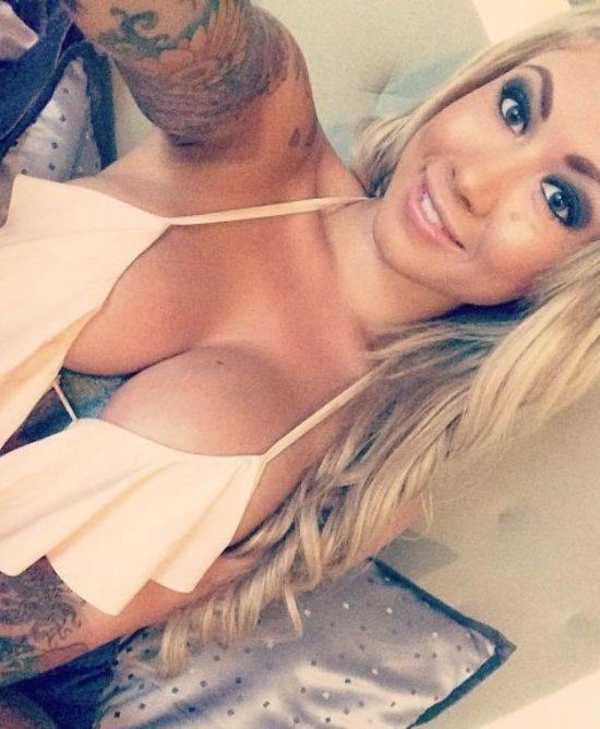 Boobs! Boobs For Everyone!