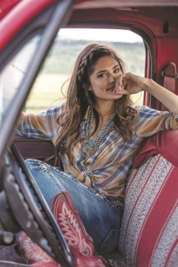 Take Us Home, Country Girls!