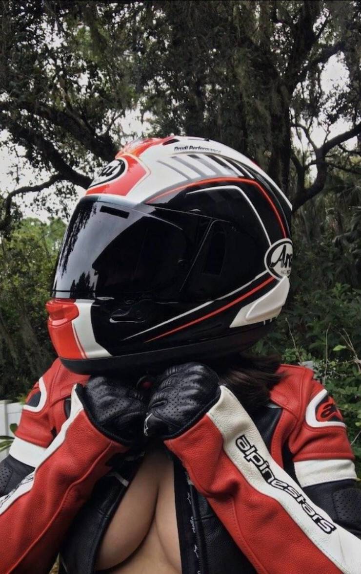 Girls Who Love Bikes
