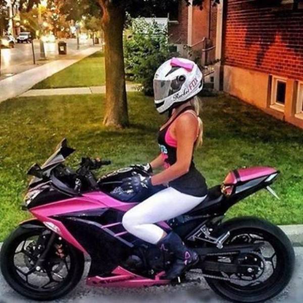 Girls Who Love Bikes