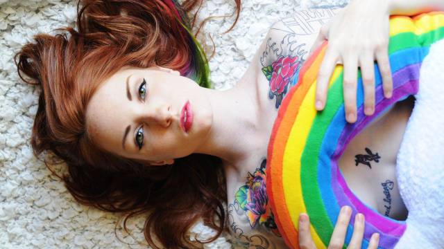 Sexy Girls Who Like Ink