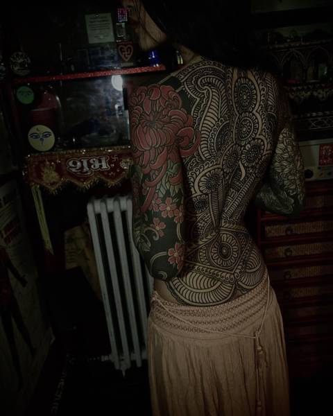 Sexy Girls Who Like Ink