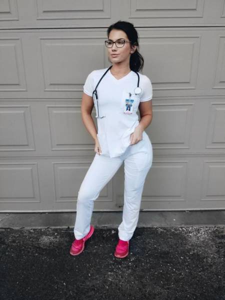 Girls Wearing Glasses Have Some Cute Flair About Them
