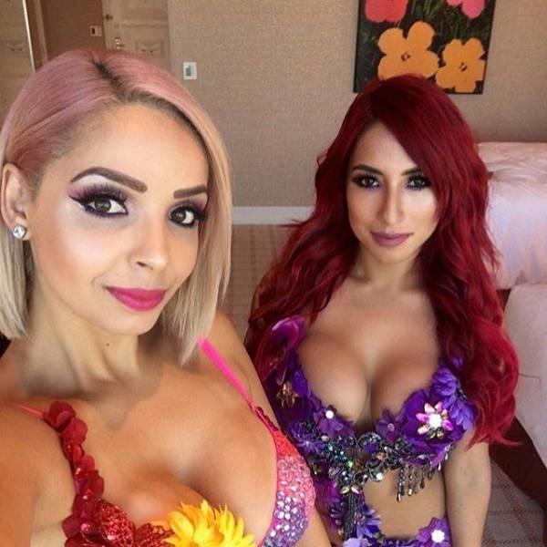 Raver Girls Don’t Even Try To Hide Anything
