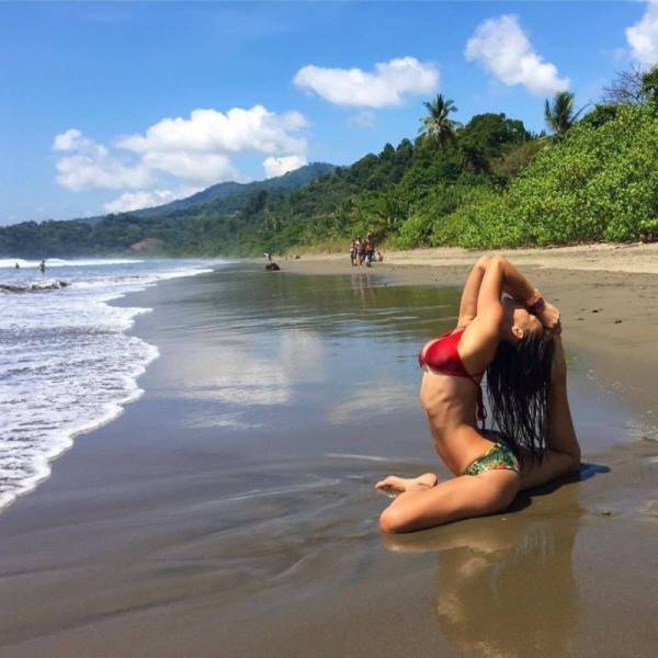 Flexible Girls Will Always Be Sexy