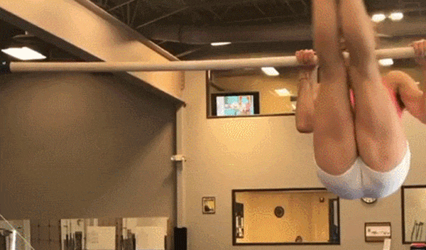 GIFs of Really Hot Girls
