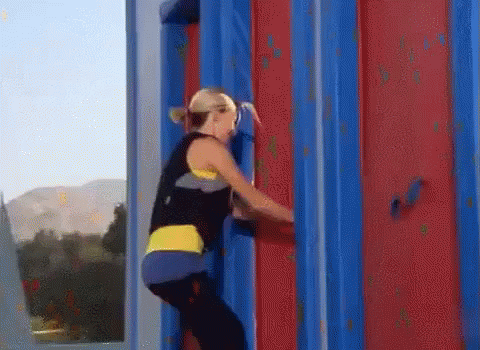 “Total Wipeout” Is Full Of Smashing And Pumping!