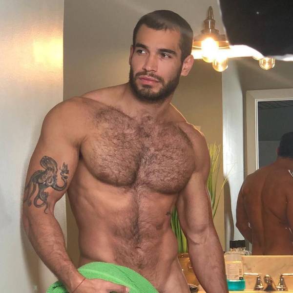 Men Just Won’t Stop Seducing You, Our Isizmilettes