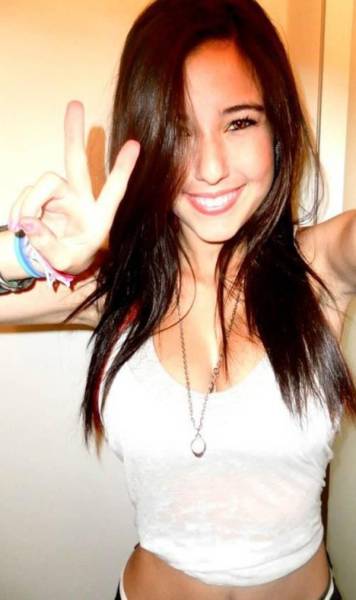 Sexy Selfies Are Always So Damn Hot!