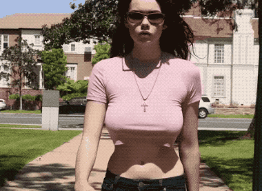 GIFs of Really Hot Girls