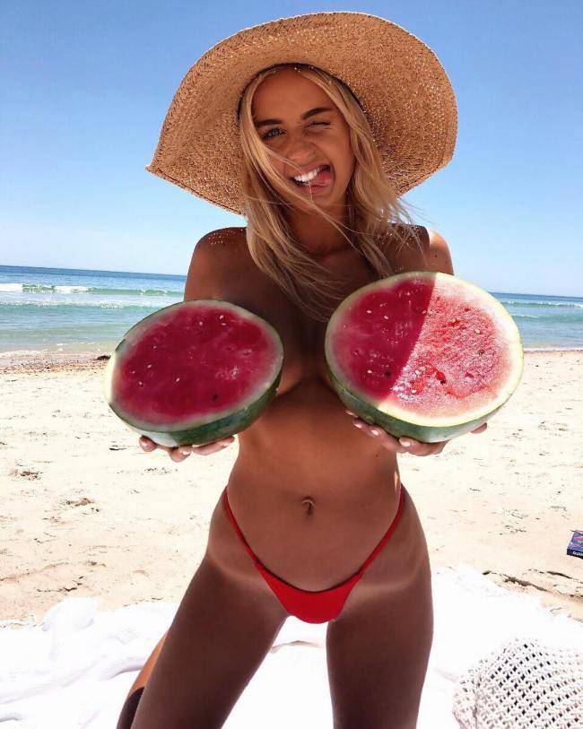 Wet Girls Are The Pinnacle Of Summer