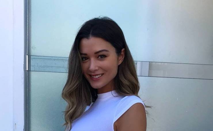 Oh My, Those Tight Dresses