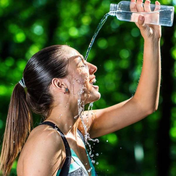 Do Women Even Know How To Drink Water?!
