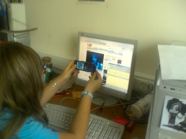 Girls are having fun (50 pics)