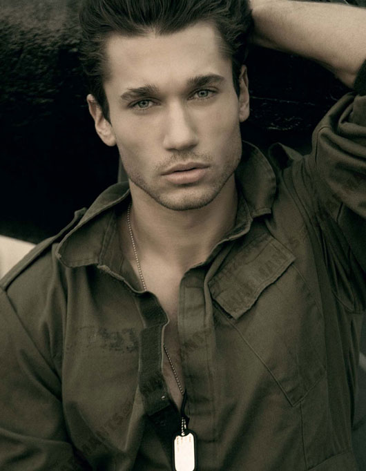 Sexy guys (60 pics)