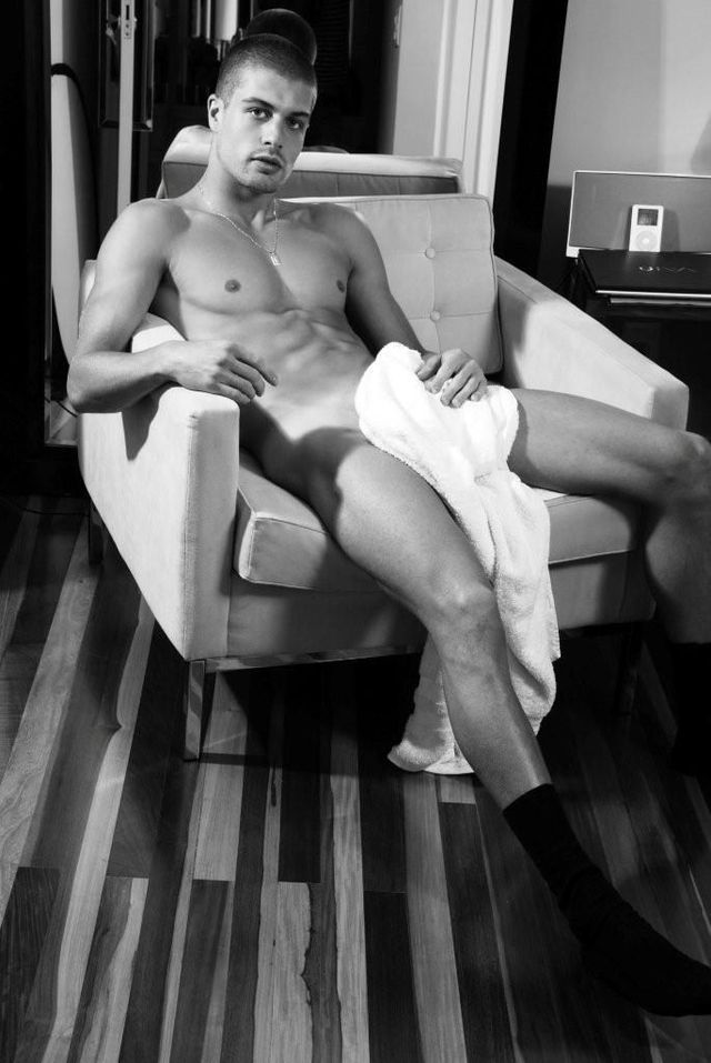 Sexy guys (60 pics)