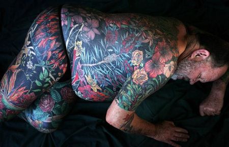 Curiosities and bonus pictures Curiosities and bonus pictures