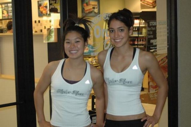 One of the hottest female athletes (33 pics)