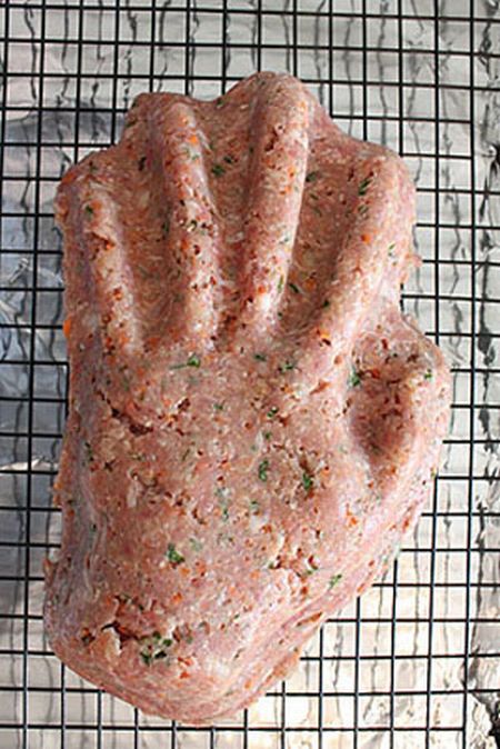 Meat Hand – Cool Recipe for Halloween (30 pics)