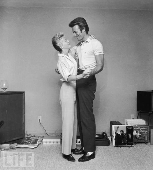 Rare Photographs of Celebrities (125 pics)