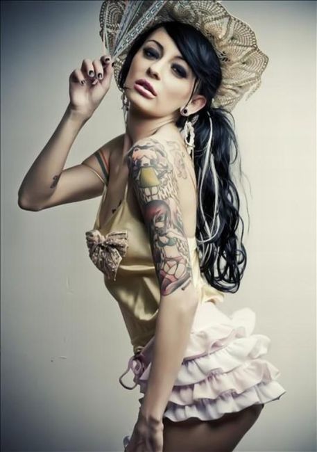 Compilation of Girls with Tattoos. Part 2 (33 pics) Compilation of Girls with Tattoos. Part 2 (33 pics)