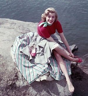 Rare Photographs of Celebrities. Part 2 (100 pics)