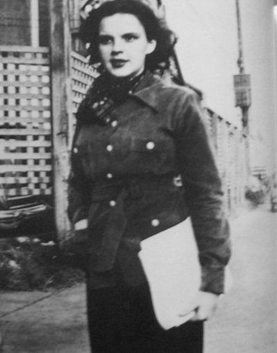 Rare Photographs of Celebrities. Part 2 (100 pics)