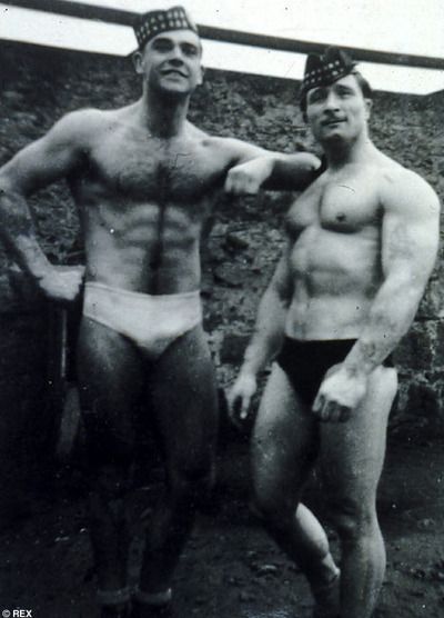 Rare Photographs of Celebrities. Part 2 (100 pics)